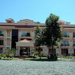 2* Hotel Chateau Del Mar